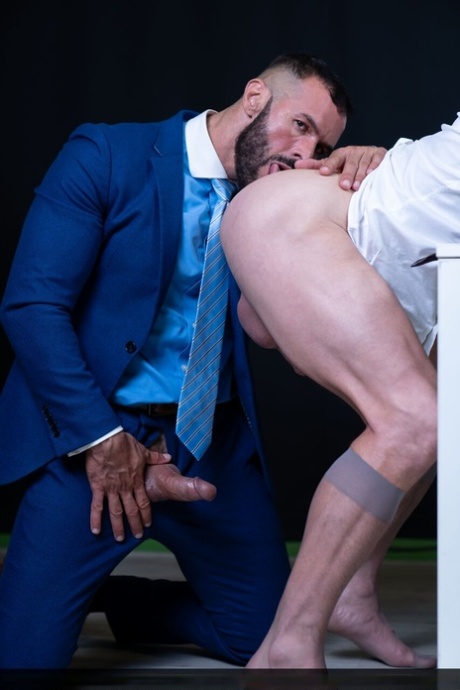 גייז ליקוק תחת יפה עירום יפה גלריות
