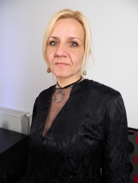 reife Frau perfekte schöne bilder
