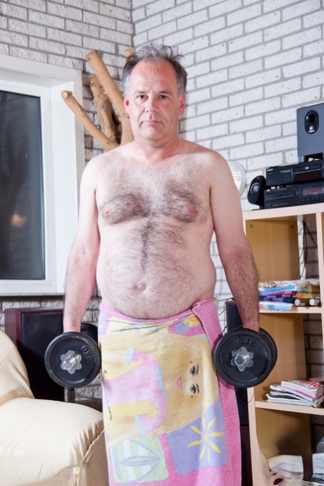 old man free nude archive