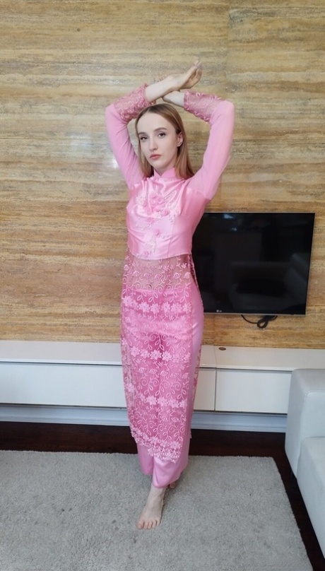 itaatkâr sıcak çıplak resimler