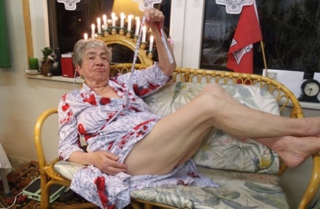 abuela mayor de 70 años sexis xxx foto