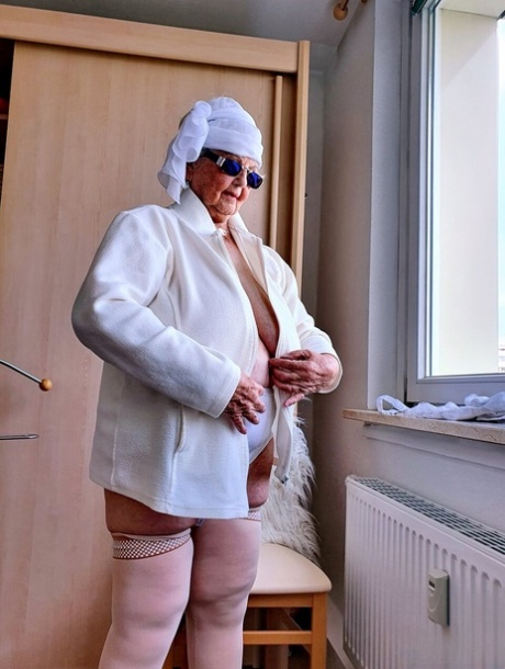 tjock mormor perfekt konst arkiv