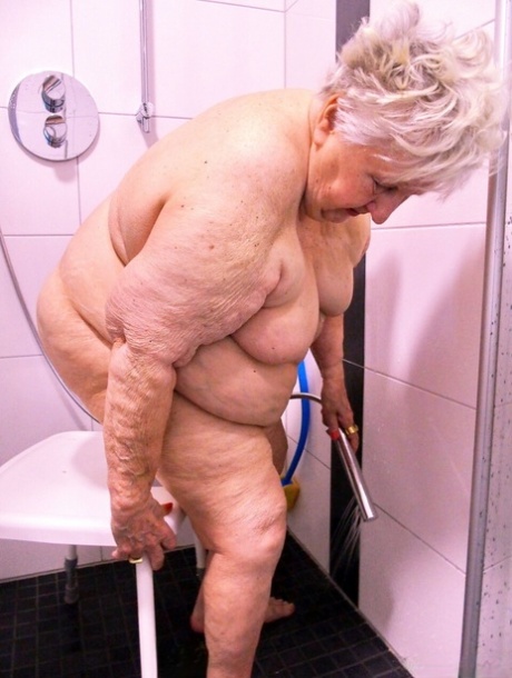 gammal mormor hd perfekt foto