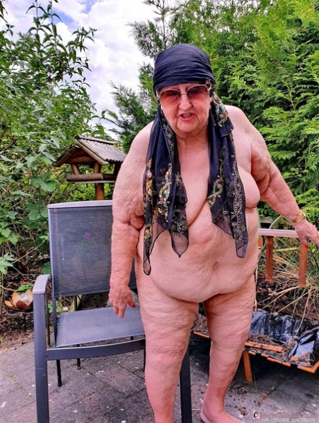 ティーンズレギンス 裸 写真