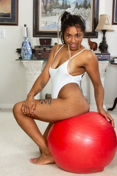 black hair hot porn pictures