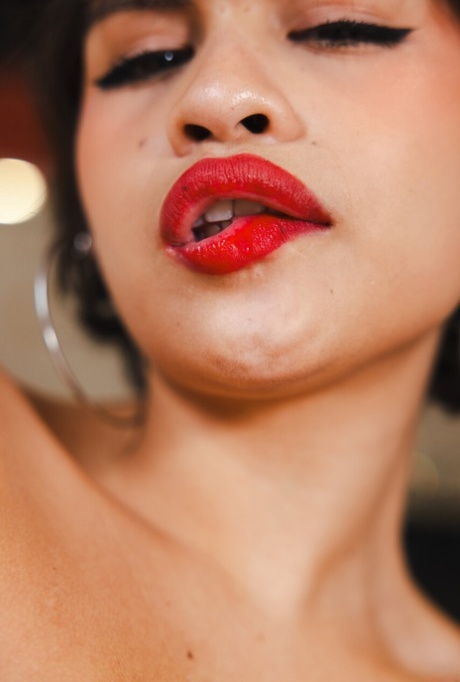latina cantik erotis galeri