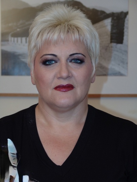 bucmasto lice porno slika