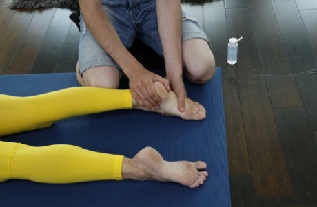 yoga pants feet pretty galleries
