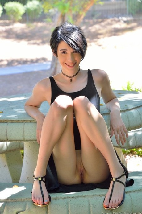 falda corta sin bragas hermoso imagen