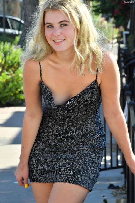 public flashing beautiful picture
